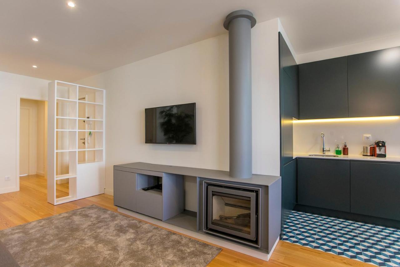 Chic Alves Apartment Porto Bagian luar foto