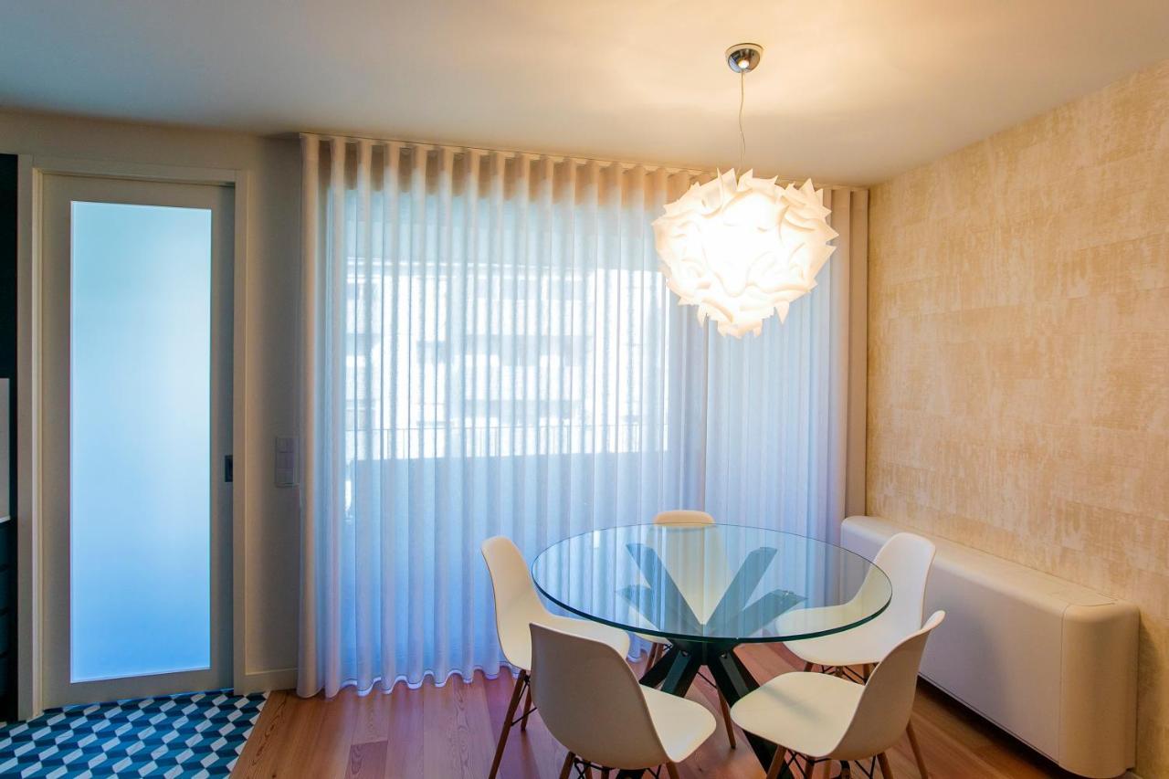 Chic Alves Apartment Porto Bagian luar foto